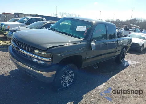 2001 Chevrolet Silverado 1500 Ls z USA, uszkodzony, nr VIN 2GCEK19T111158582